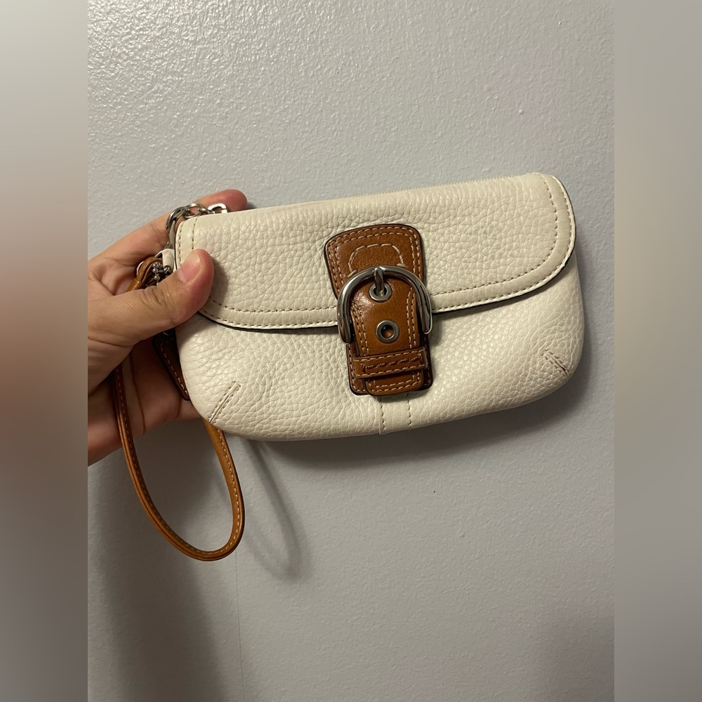 Coach Cream and Brown Leather Wristlet - Picture 1 of 9